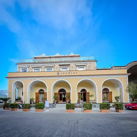 Bonadies Hotel 4*