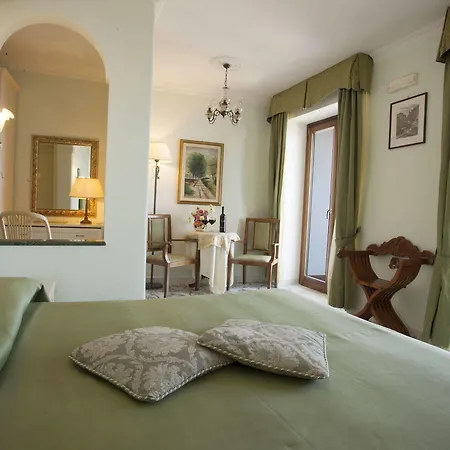 Bonadies Hotel 4*