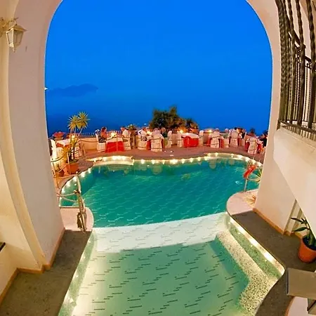 Bonadies Hotel 4*
